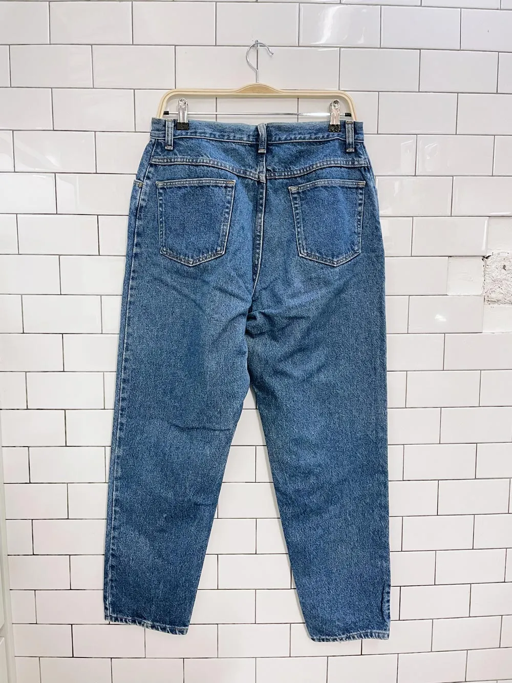 vintage wrangler loose relaxed jeans sold by Good Market Thrift Store product image thumbnail 4