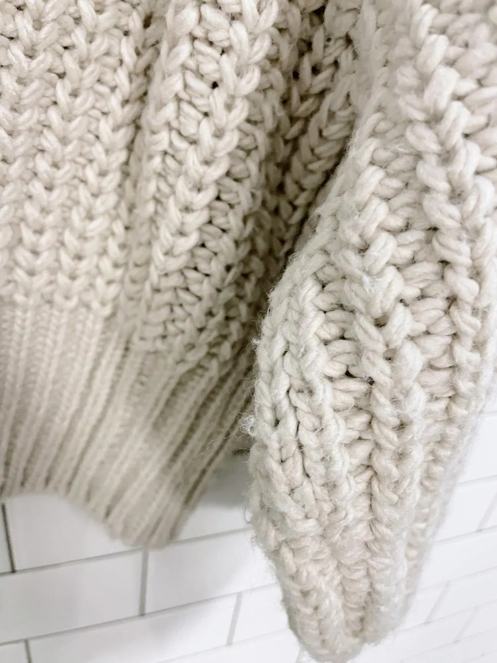 h&m wool-blend chunky sweater sold by Good Market Thrift Store product image thumbnail 3