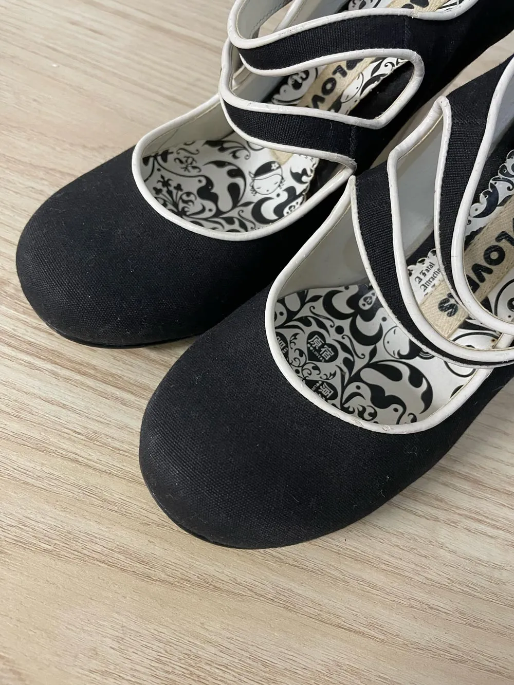 harajuku lovers mary jane heels sold by Good Market Thrift Store product image thumbnail 3