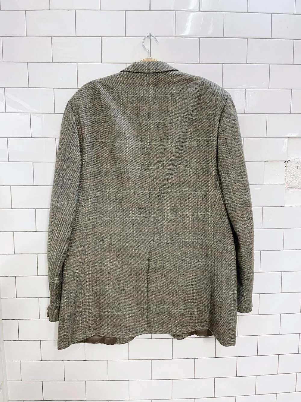 vintage daks union made wool plaid blazer sold by Good Market Thrift Store product image thumbnail 4