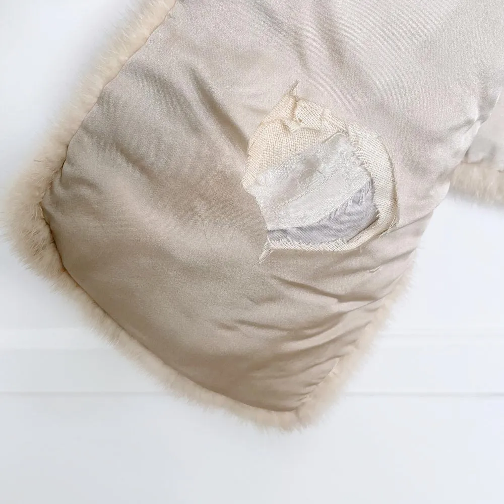 vintage 50s white mink fur stole sold by Good Market Thrift Store product image thumbnail 5