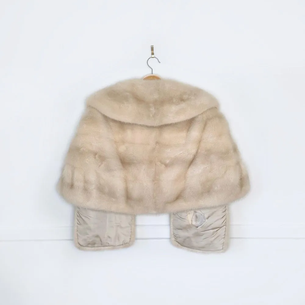 vintage 50s white mink fur stole sold by Good Market Thrift Store product image thumbnail 3