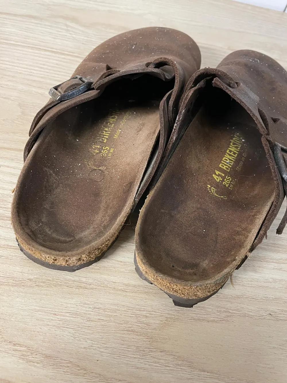 birkenstock oiled leather boston clog sold by Good Market Thrift Store product image thumbnail 2