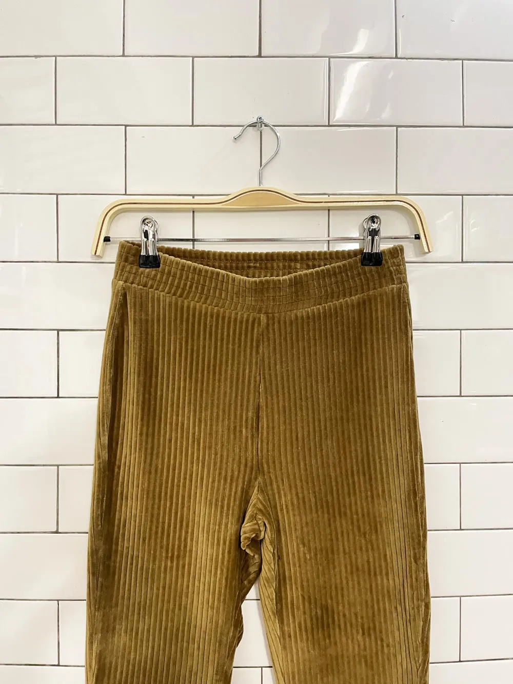 nwt aerie groove on velour corduroy flare leg pants sold by Good Market Thrift Store