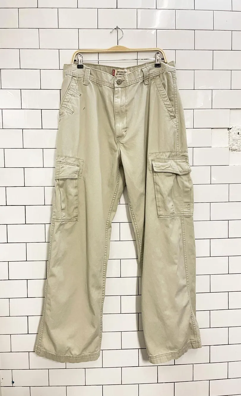 vintage 00s levi's cargo loose straight pant sold by Good Market Thrift Store product image thumbnail 3