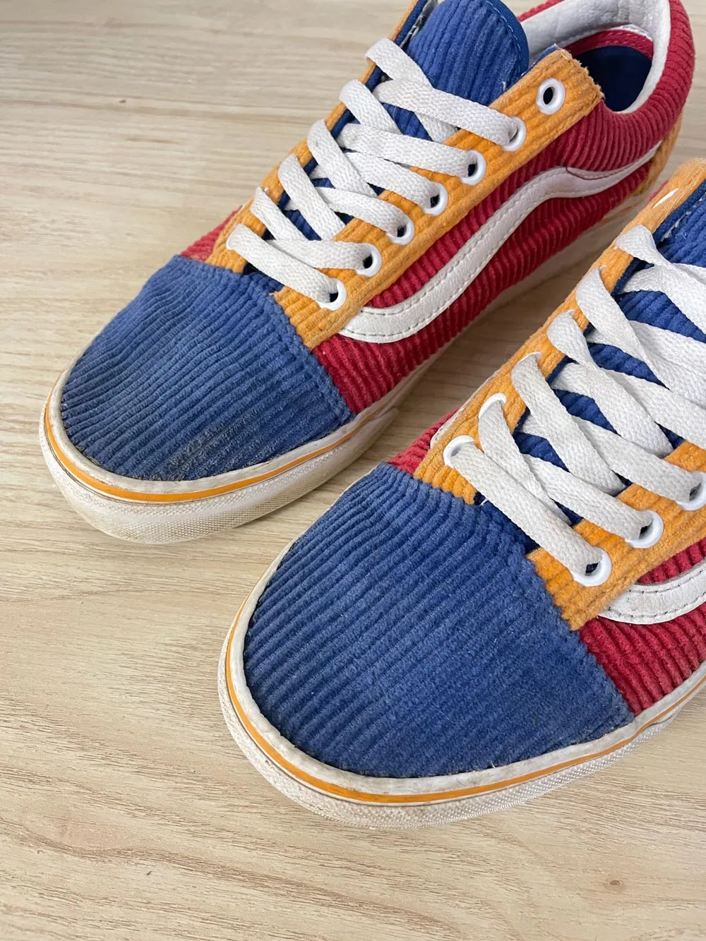 vans chunky cord low profile sneaker sold by Good Market Thrift Store product image thumbnail 3