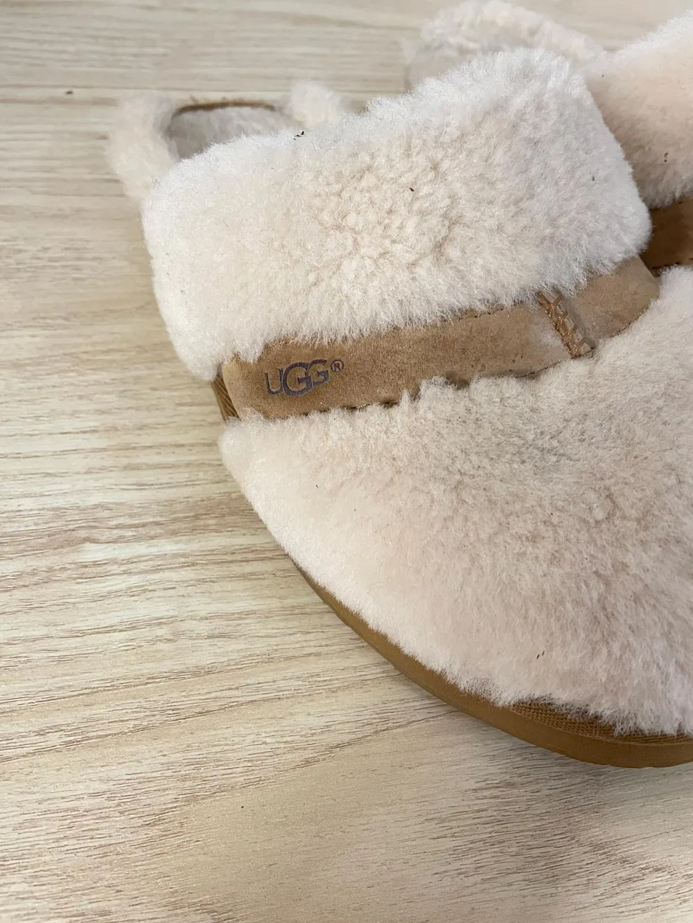 ugg dalla sheepskin slippers sold by Good Market Thrift Store product image thumbnail 2