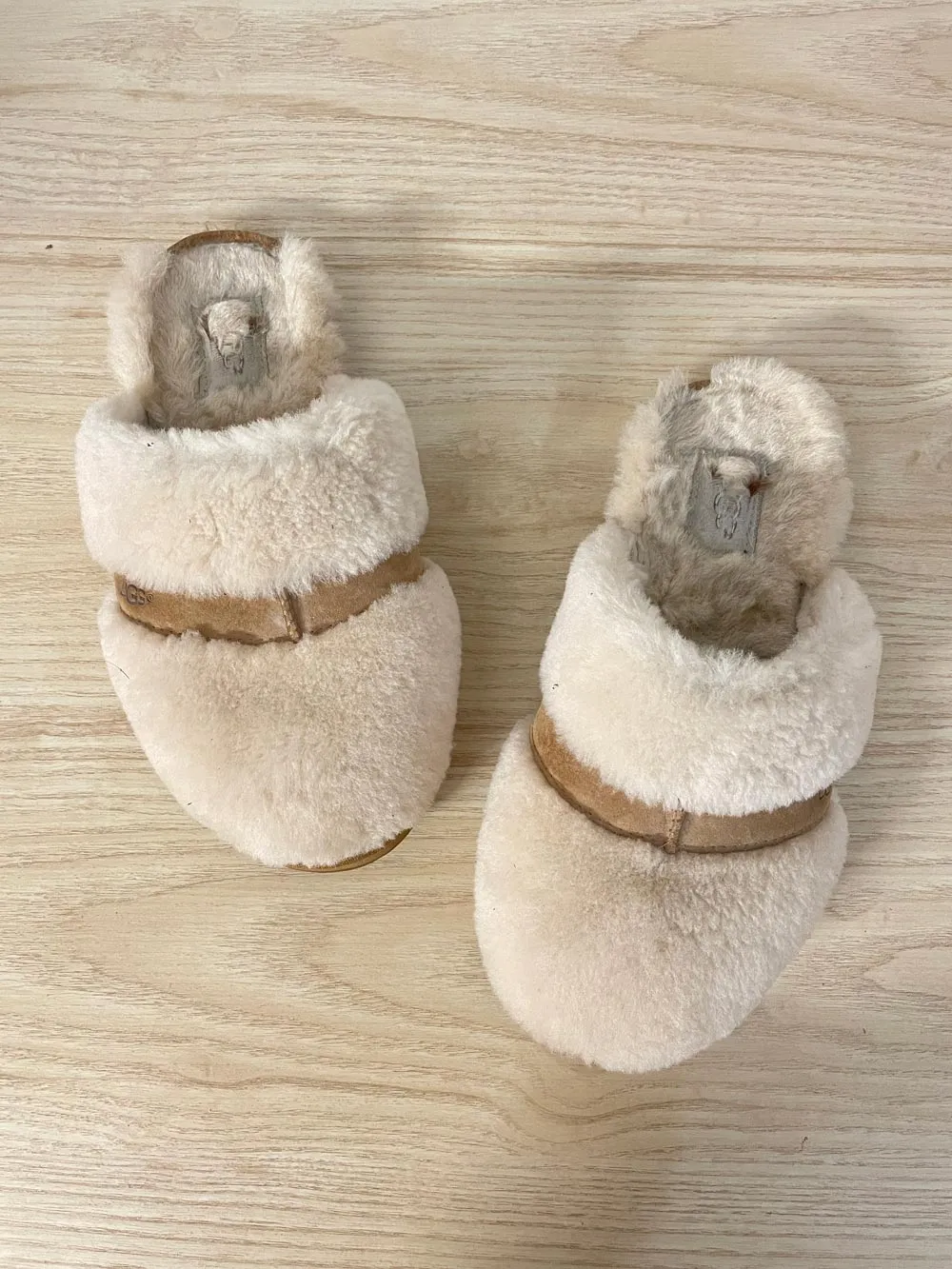 ugg dalla sheepskin slippers sold by Good Market Thrift Store