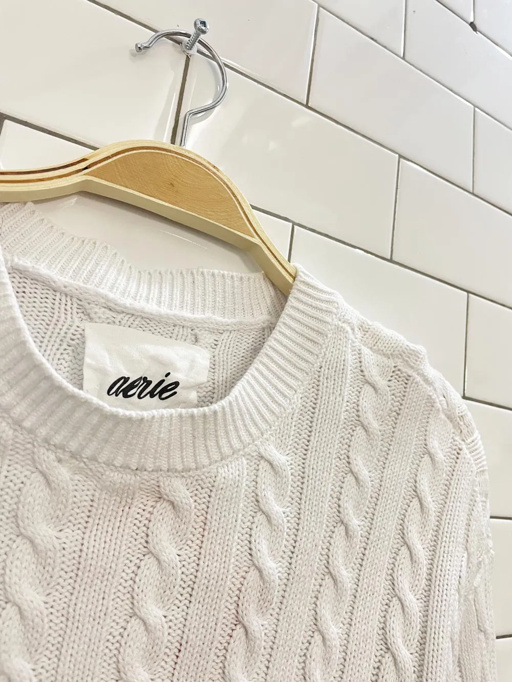 aerie cable knit cropped sweater sold by Good Market Thrift Store product image thumbnail 2