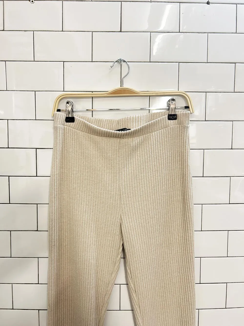 zara soft ribbed flare pant sold by Good Market Thrift Store