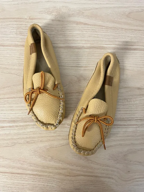animoc deerskin slipper sold by Good Market Thrift Store