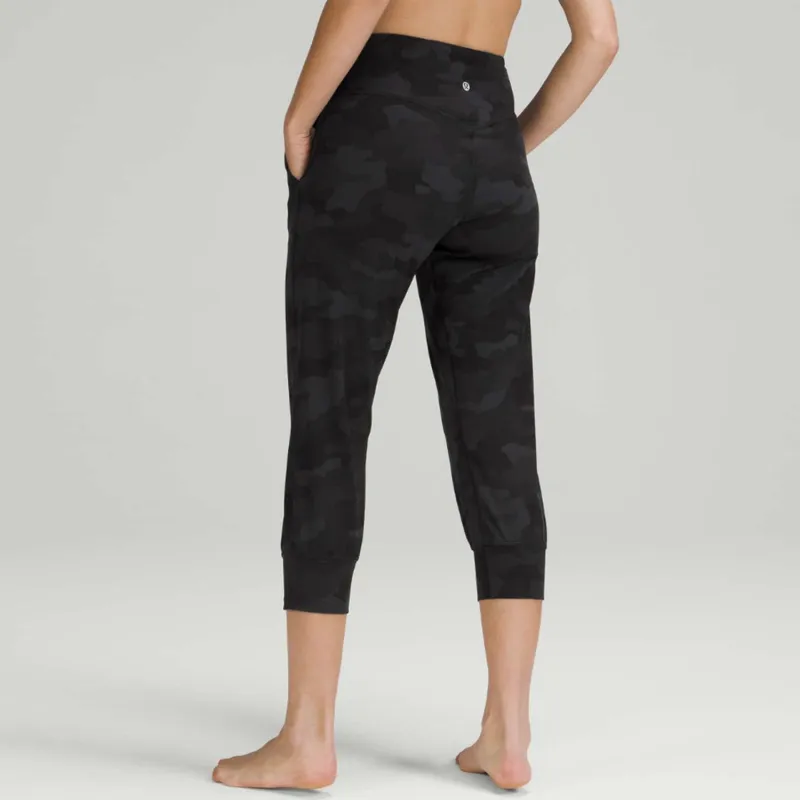 lululemon 2021 align jogger crop nulu sold by Good Market Thrift Store