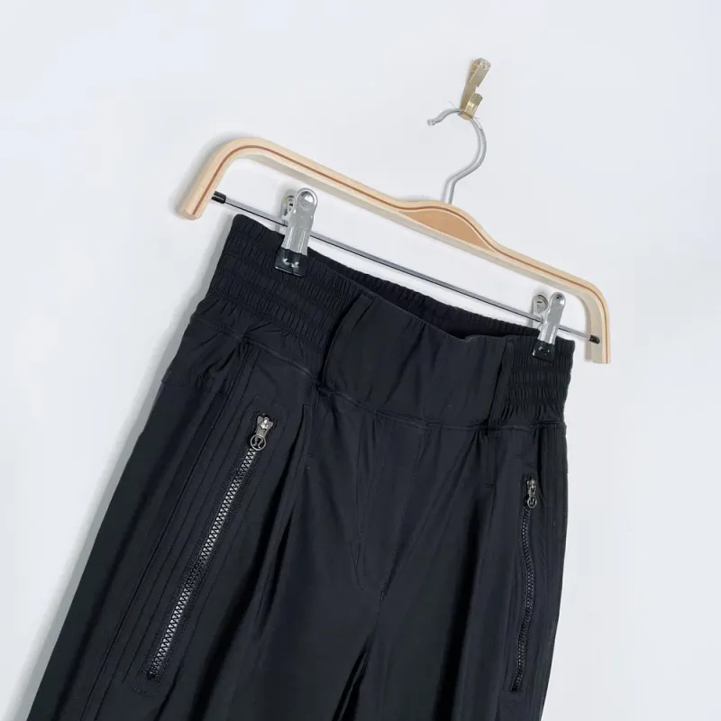 lululemon lined run training pant sold by Good Market Thrift Store
