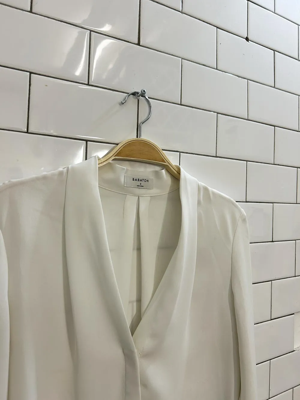 babaton akira v-neck blouse sold by Good Market Thrift Store product image thumbnail 3