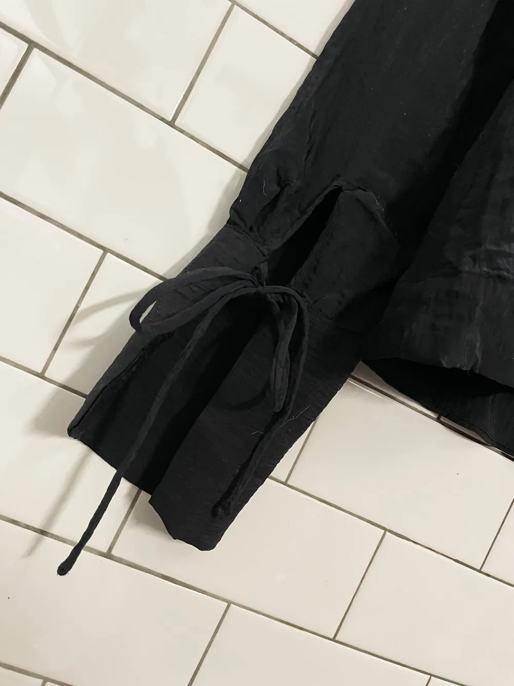 h&m corset tie-front vamp blouse sold by Good Market Thrift Store product image thumbnail 3