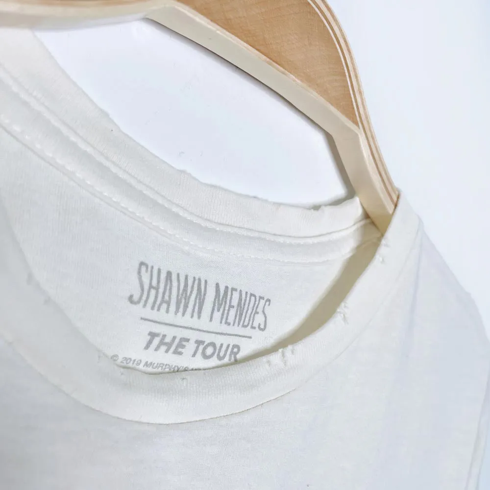 shawn mendes 2019 the tour rose tee sold by Good Market Thrift Store product image thumbnail 4