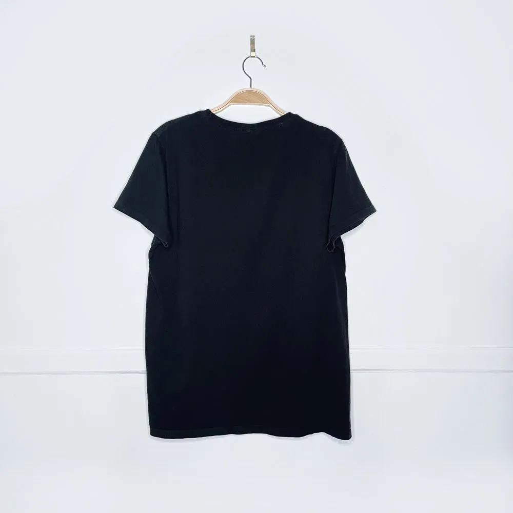 guns n roses graphic tee sold by Good Market Thrift Store product image thumbnail 4