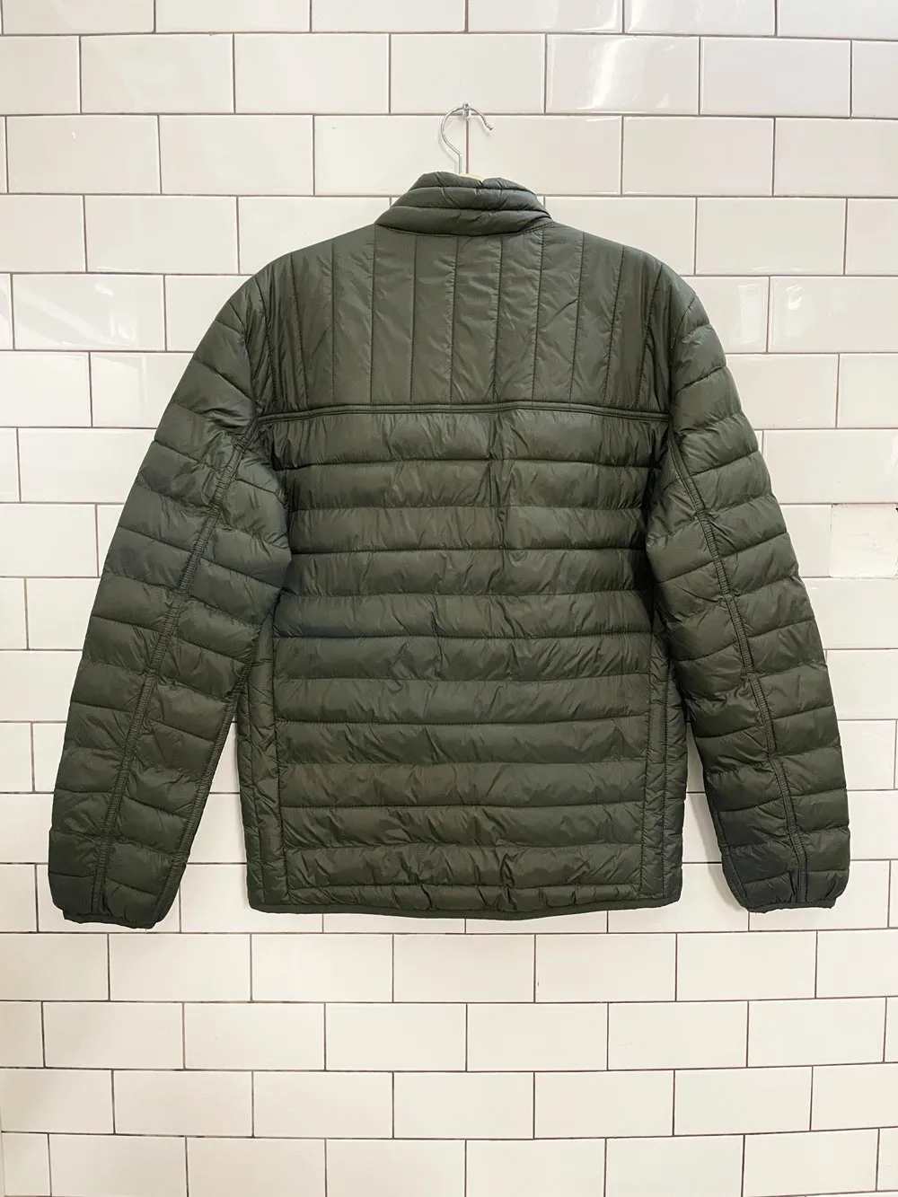 gap poly fill spring puffer jacket sold by Good Market Thrift Store product image thumbnail 3