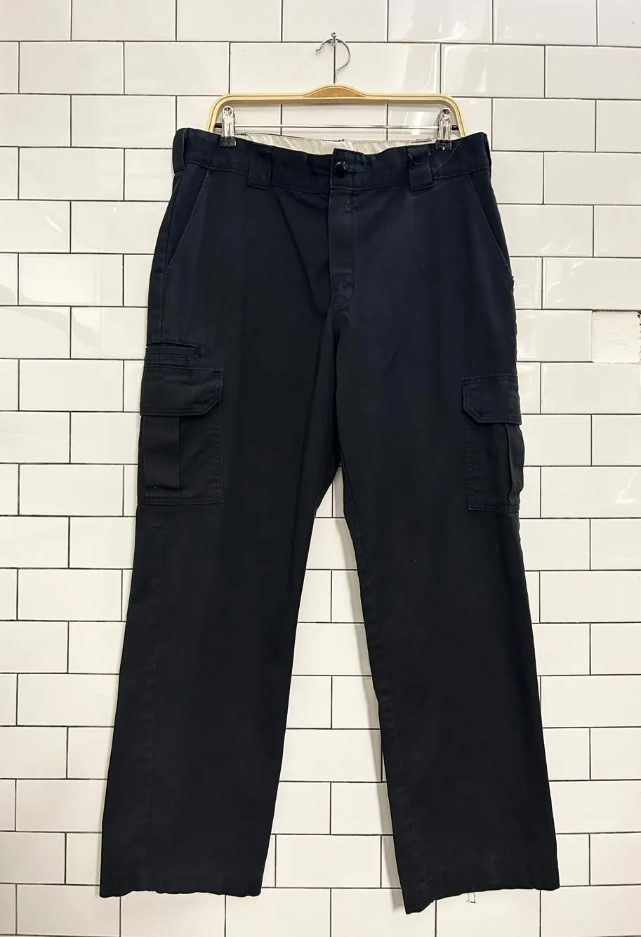 dickies regular straight cargo pant sold by Good Market Thrift Store product image thumbnail 3
