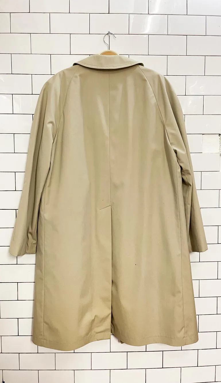 vintage mcgregor houndstooth lined trench coat sold by Good Market Thrift Store product image thumbnail 5