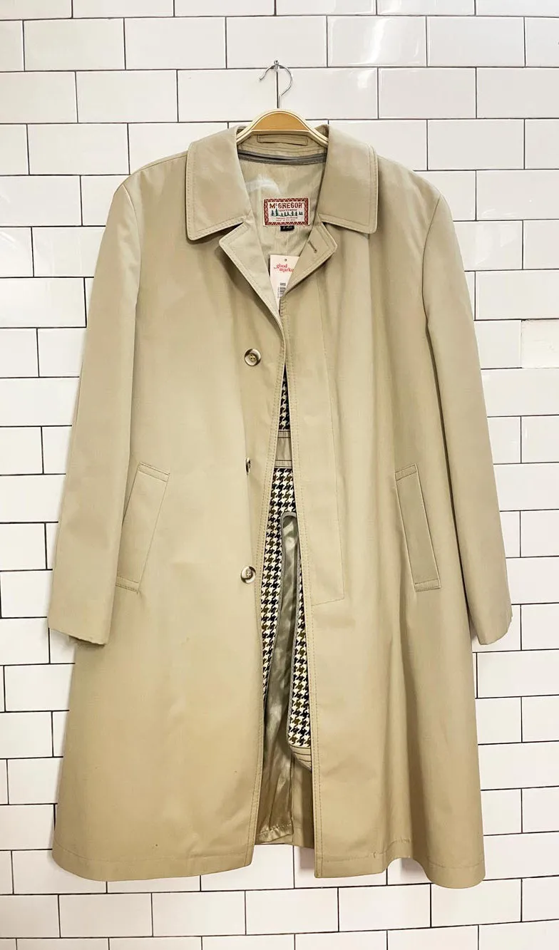 vintage mcgregor houndstooth lined trench coat sold by Good Market Thrift Store product image thumbnail 4
