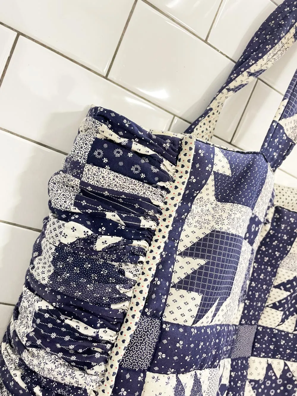 handmade quilt star tote bag sold by Good Market Thrift Store product image thumbnail 2
