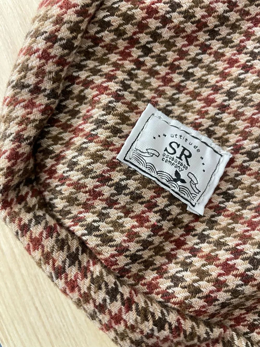 attitude woven houndstooth shoulder bag sold by Good Market Thrift Store product image thumbnail 2