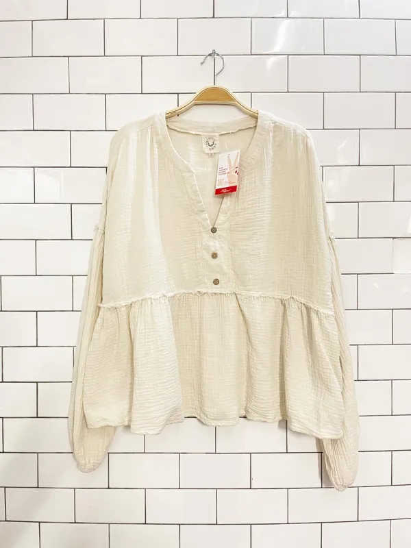 fantastic fawn gauze cotton peplum top sold by Good Market Thrift Store