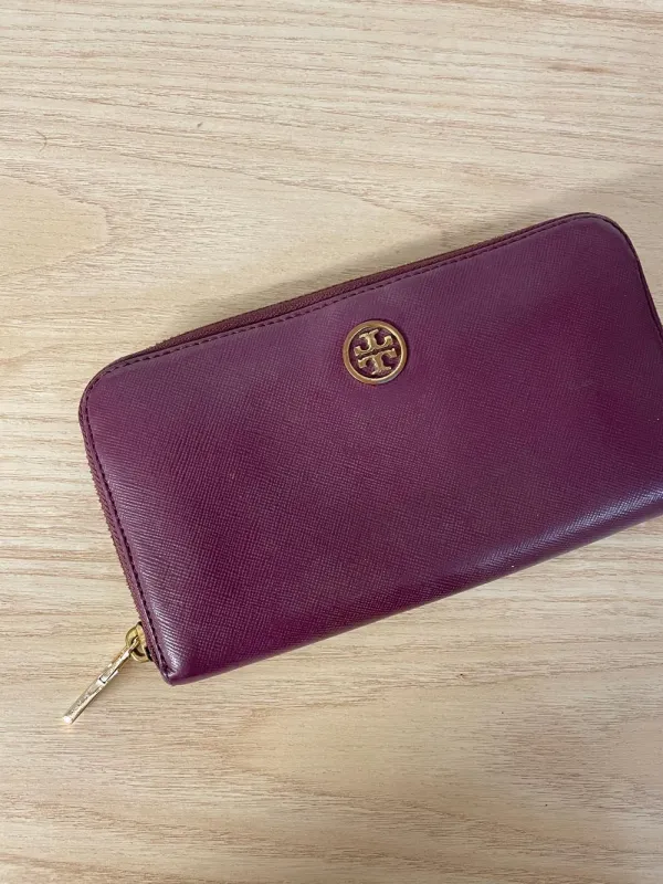 tory burch robinson continental zip around wallet sold by Good Market Thrift Store