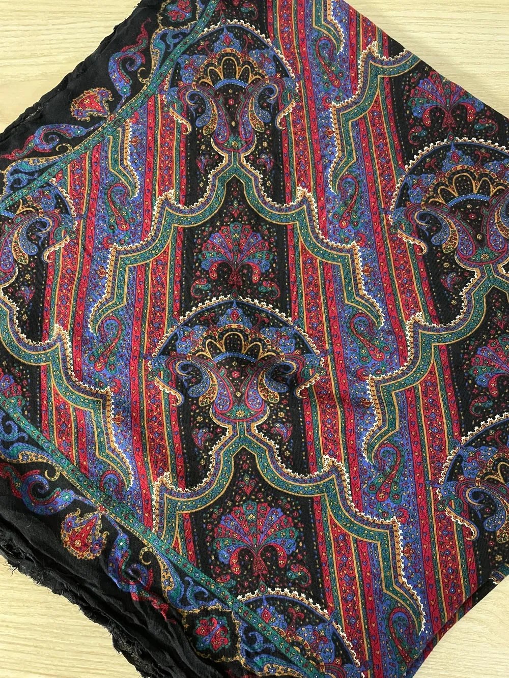 vintage xl woven paisley scarf sold by Good Market Thrift Store product image thumbnail 3
