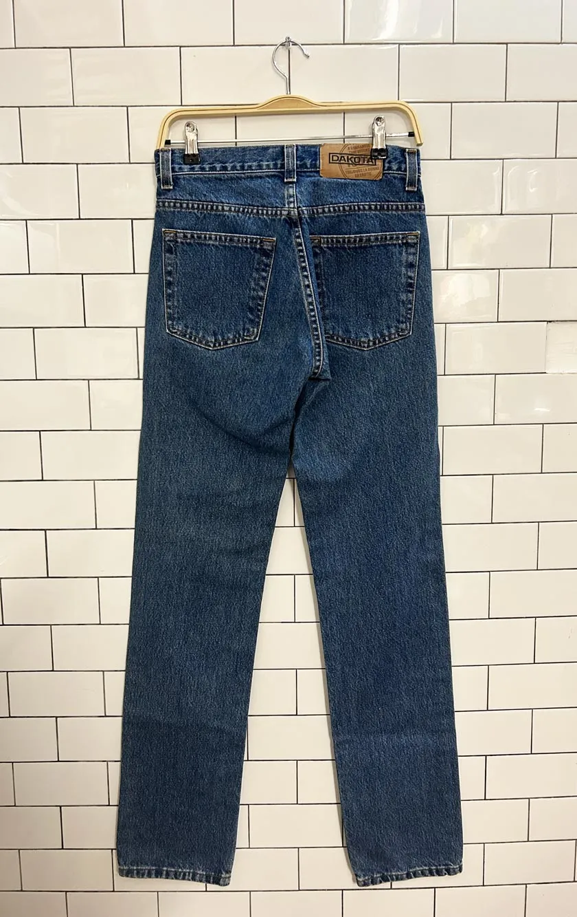 vintage 90s dakota high rise straight jeans sold by Good Market Thrift Store product image thumbnail 4