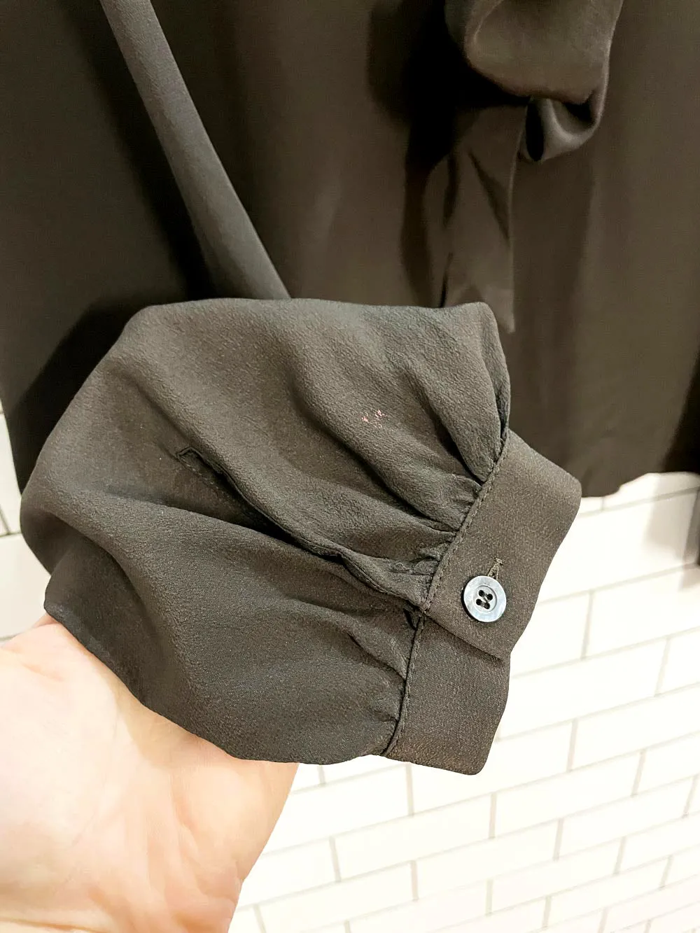 liviana conti tie neck boxy silk blouse sold by Good Market Thrift Store product image thumbnail 3