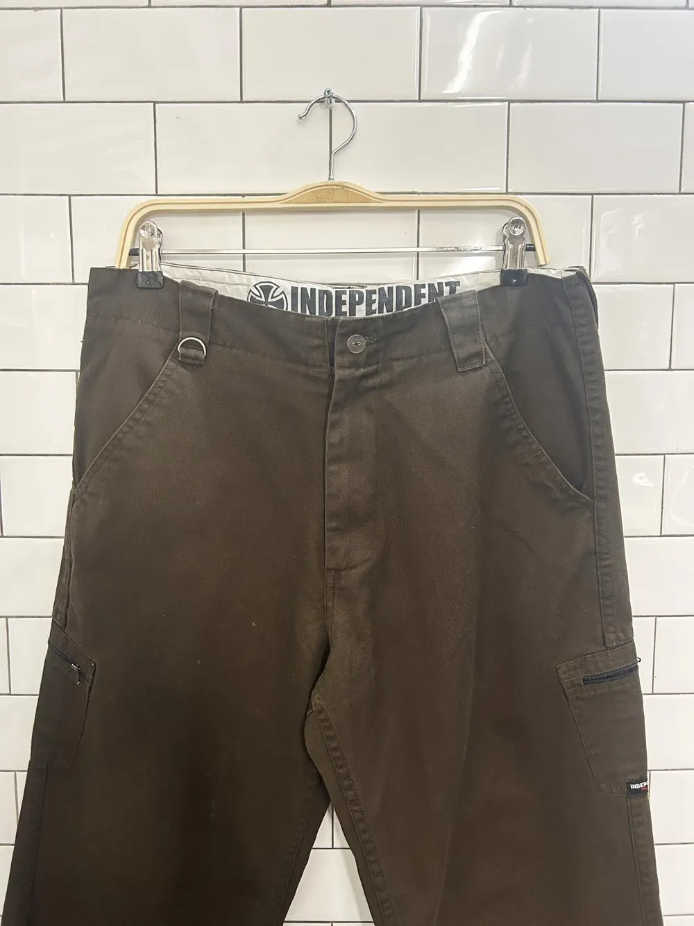 vintage 00s independant trucks wide leg utility skate pants sold by Good Market Thrift Store