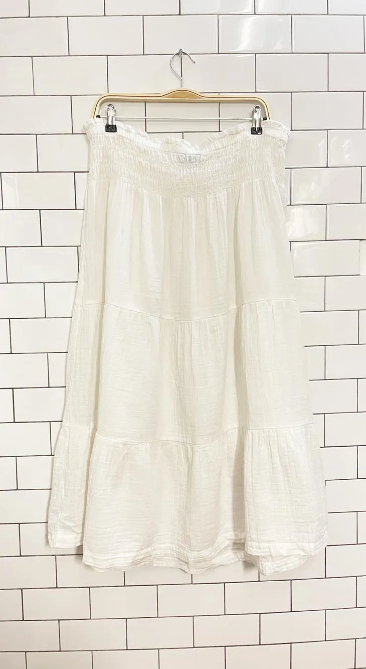 gap gauze cotton prairie tiered midi skirt sold by Good Market Thrift Store product image thumbnail 3