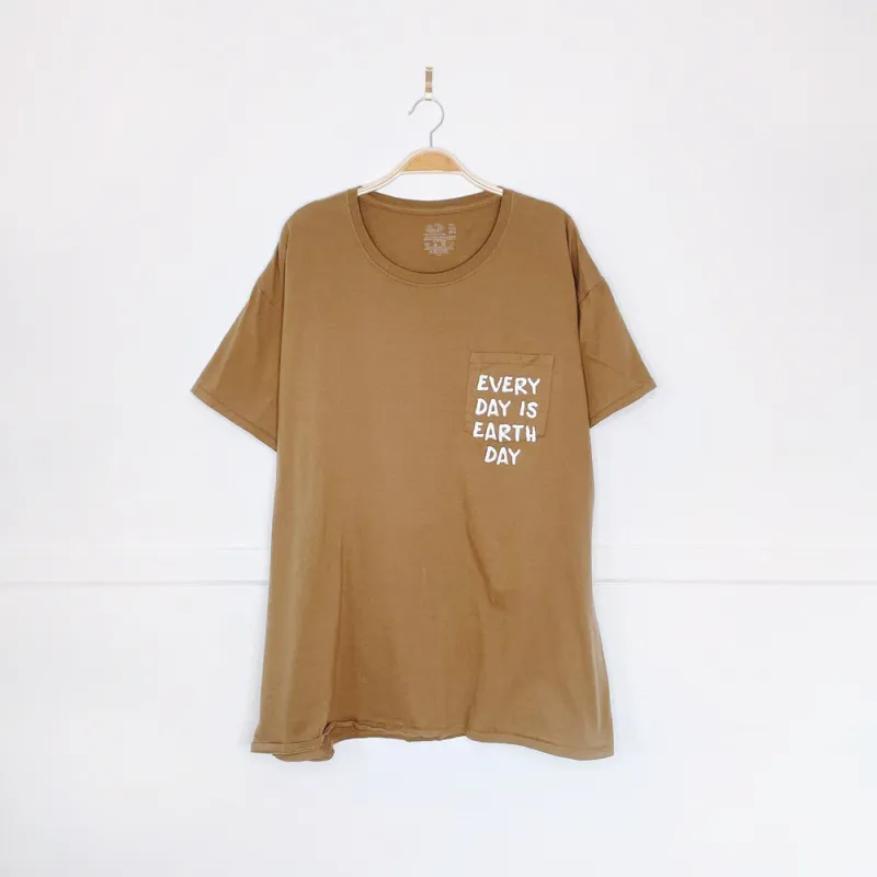 vintage 00s fruit of the loom x earth activist pocket tee sold by Good Market Thrift Store