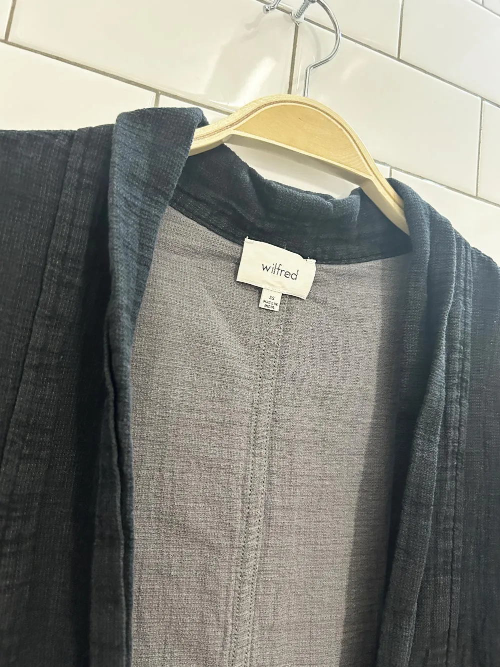 wilfred lenglen oversized kimono jacket sold by Good Market Thrift Store product image thumbnail 2