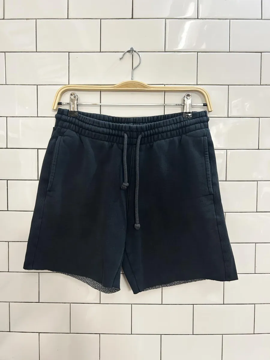 tna cozy fleece sweat shorts sold by Good Market Thrift Store