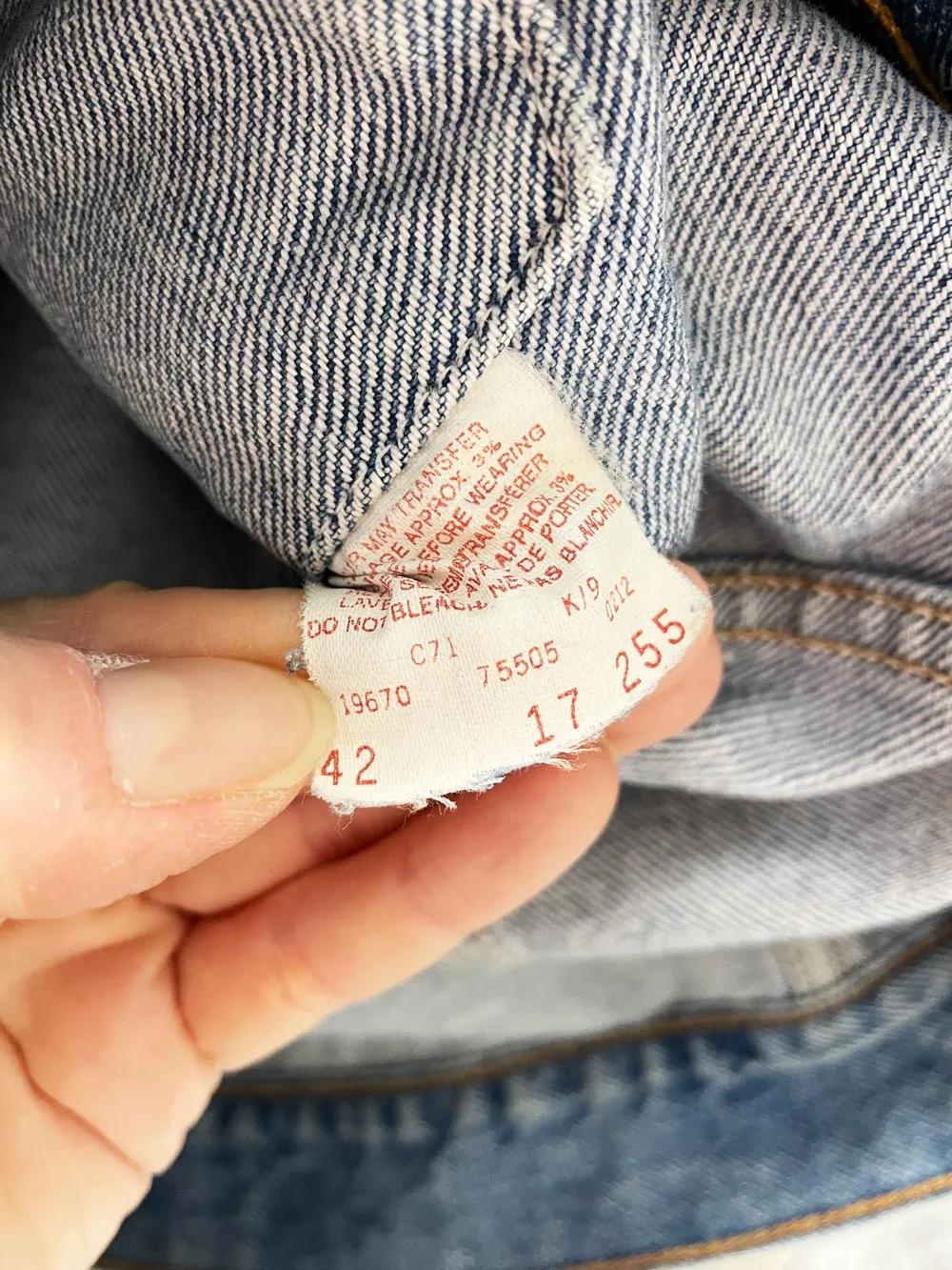 vintage 80s levi's denim trucker jacket sold by Good Market Thrift Store product image thumbnail 4