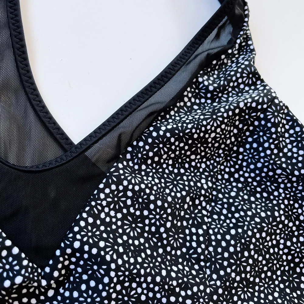 lululemon race with me sports bra aquela sold by Good Market Thrift Store product image thumbnail 4