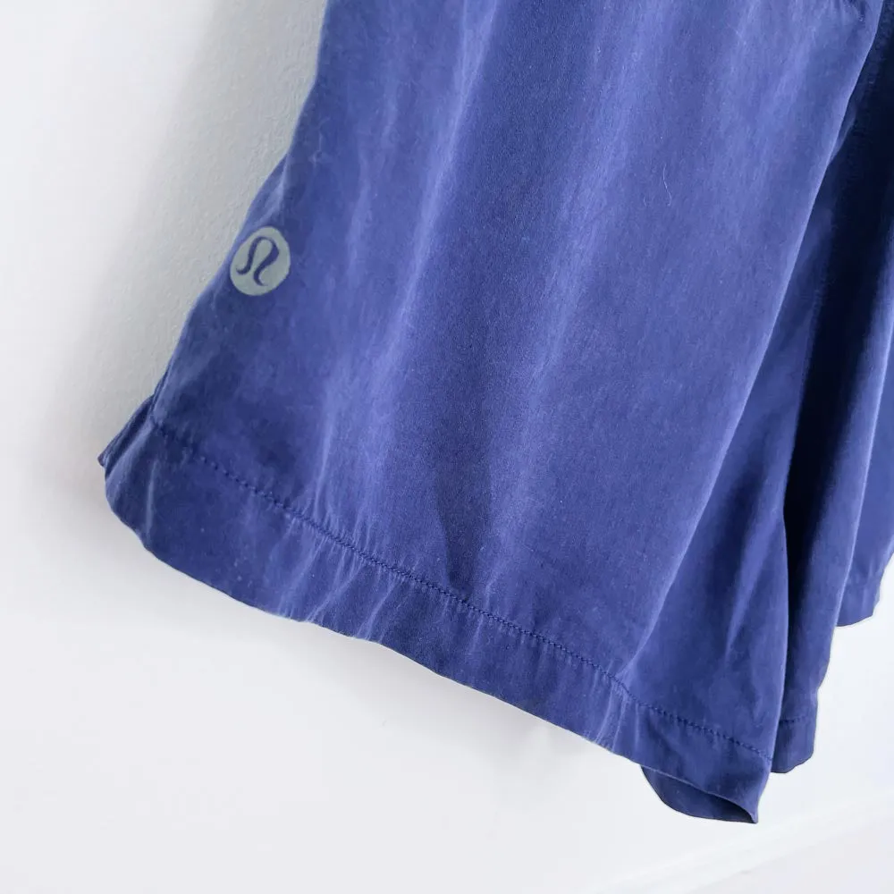 lululemon keepsake pleated tencel shorts sold by Good Market Thrift Store product image thumbnail 2