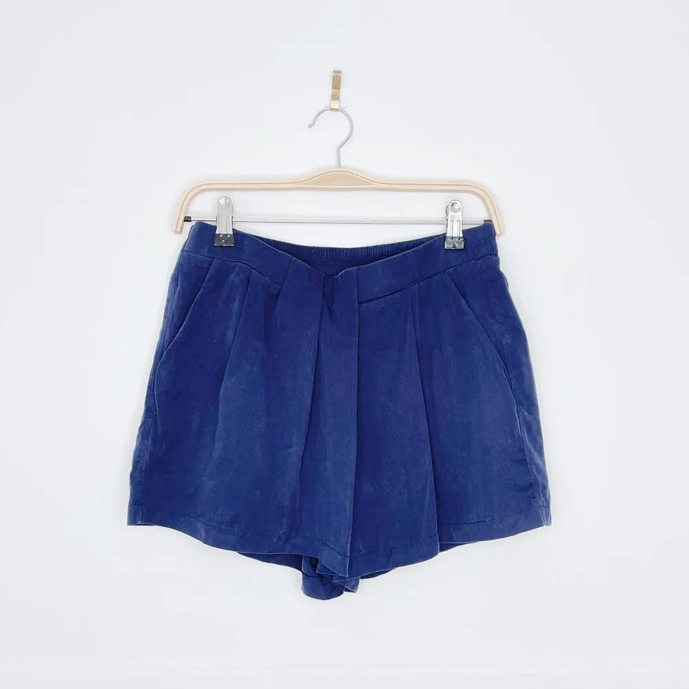 lululemon keepsake pleated tencel shorts sold by Good Market Thrift Store