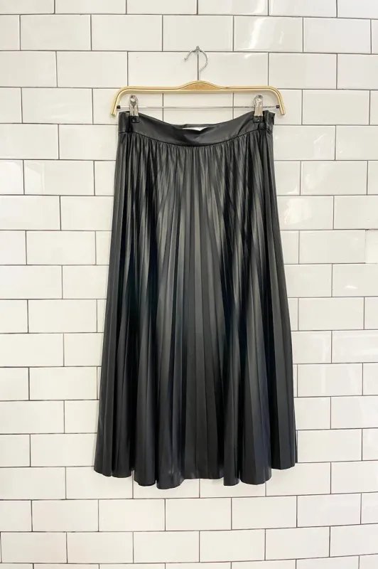 zara faux leather pleated midi skirt sold by Good Market Thrift Store
