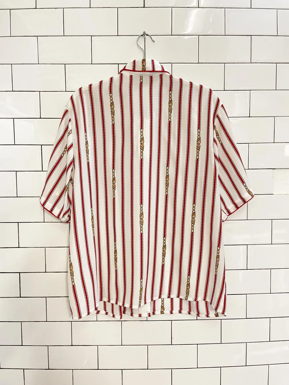 vintage 80s peters & ashley chain link blouse sold by Good Market Thrift Store product image thumbnail 4