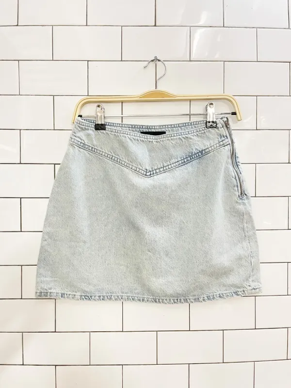 zara light wash denim mini skirt sold by Good Market Thrift Store