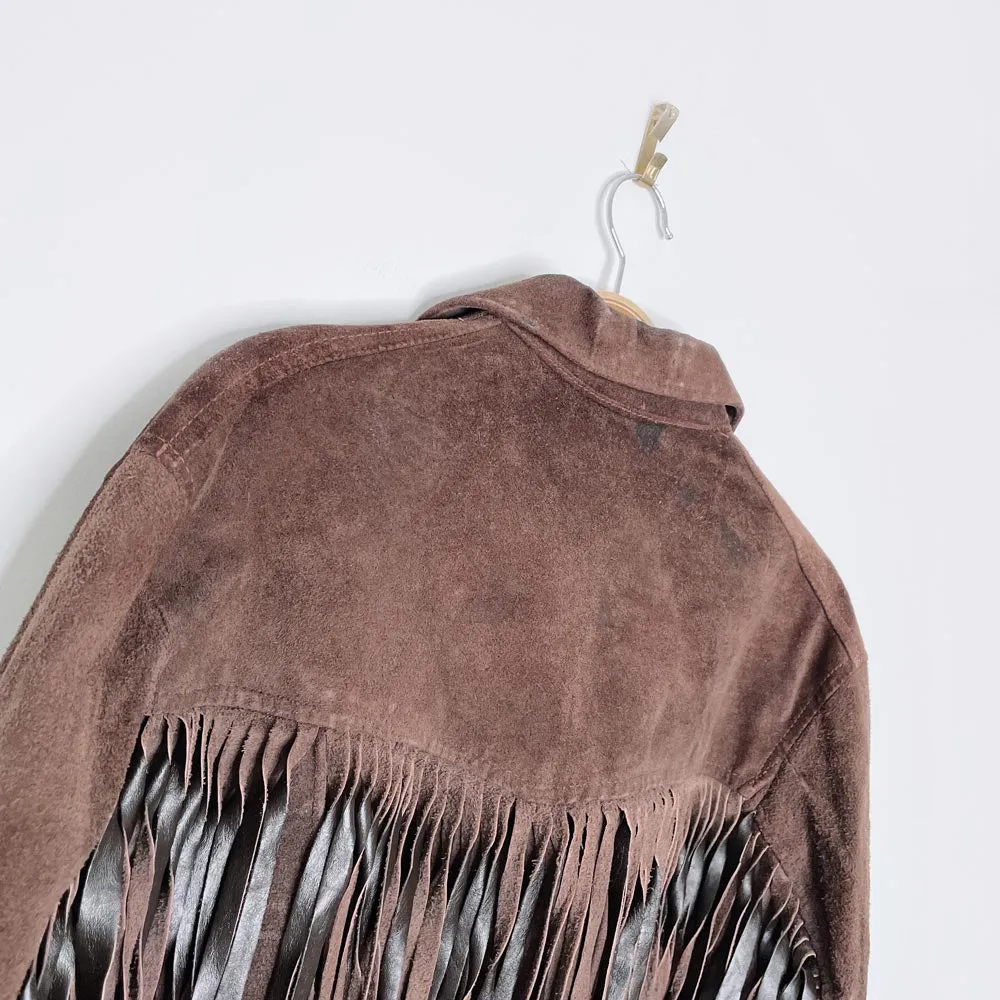 vintage fringe pullover suede rancher jacket sold by Good Market Thrift Store product image thumbnail 4