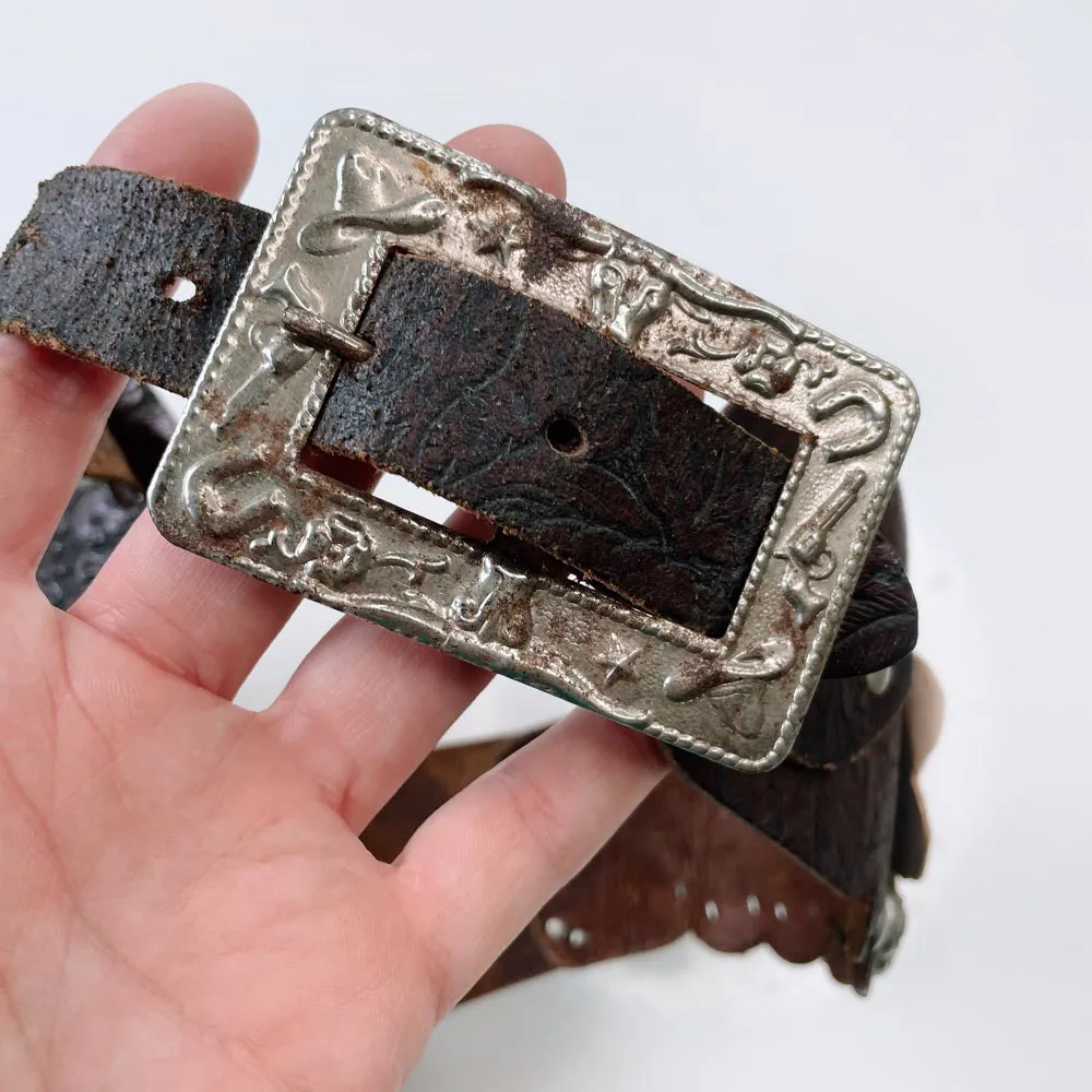 vintage 50's texas ranger leather gun holster sold by Good Market Thrift Store product image thumbnail 4