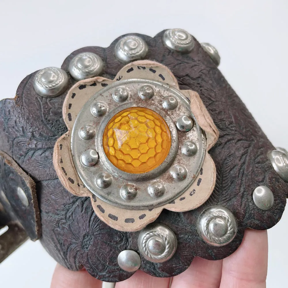 vintage 50's texas ranger leather gun holster sold by Good Market Thrift Store product image thumbnail 3