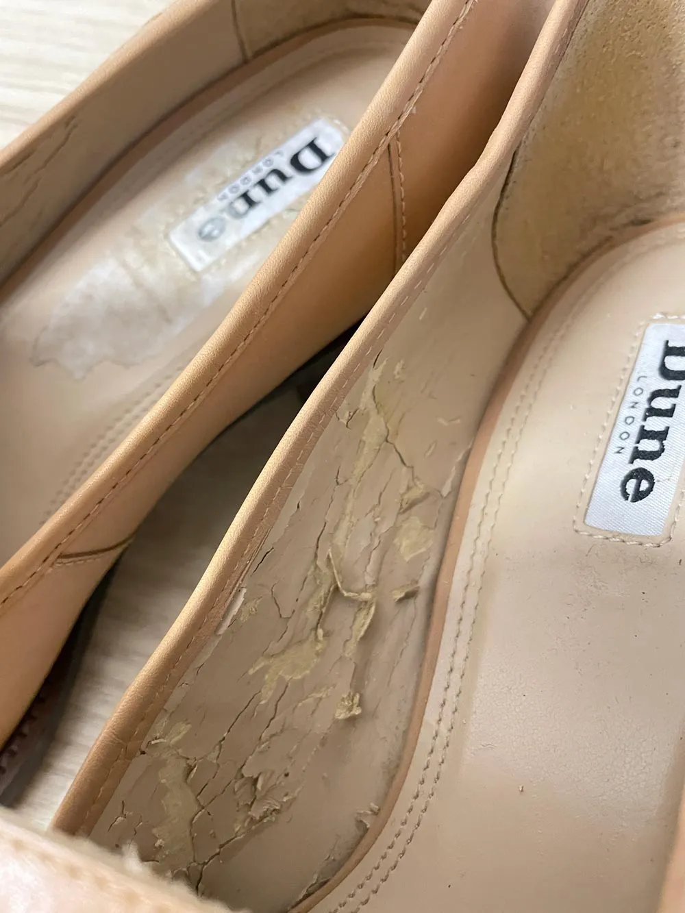 dune london heeled leather loafer sold by Good Market Thrift Store product image thumbnail 5