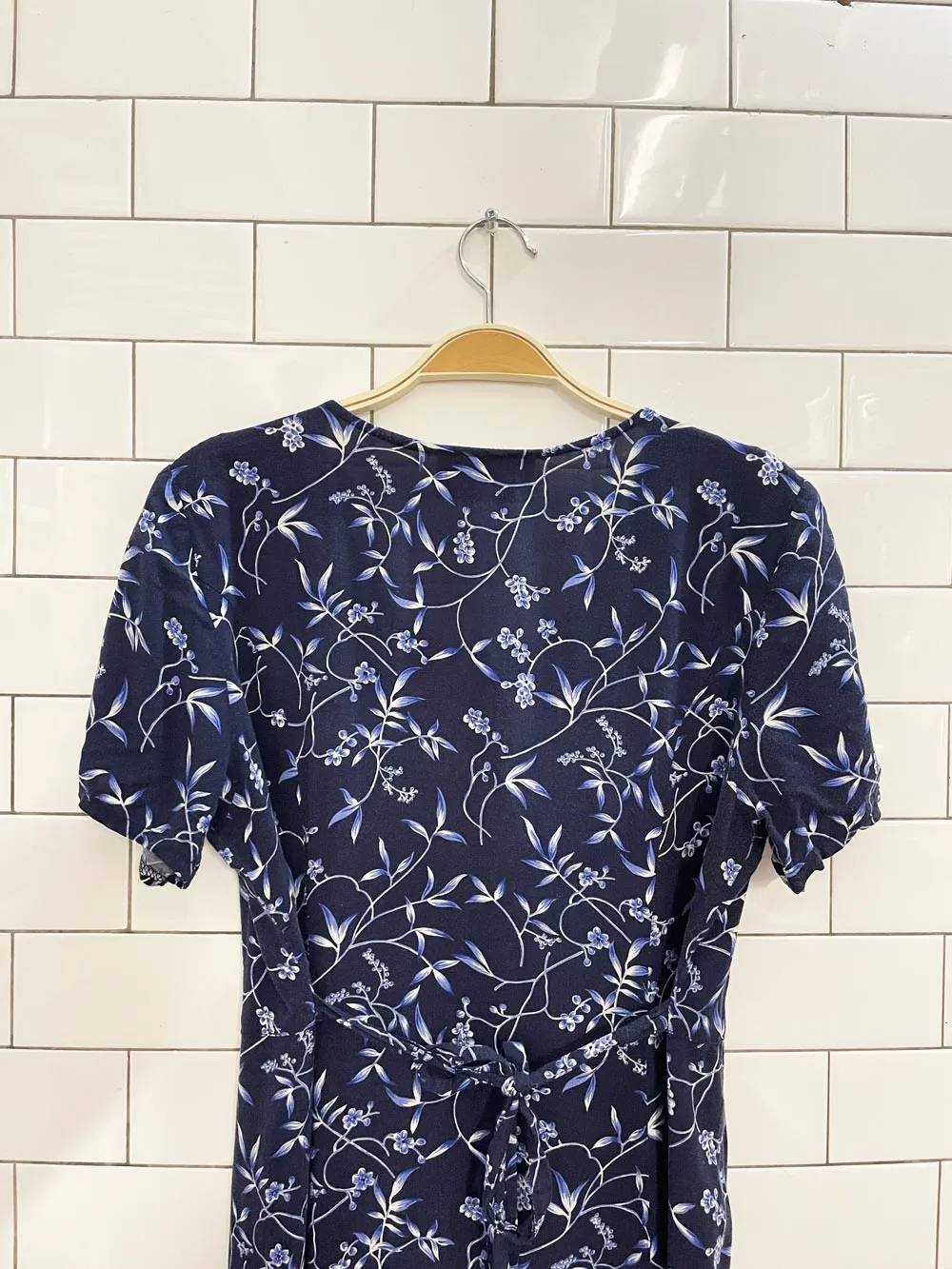 vintage 00s california girl floral tie back maxi dress sold by Good Market Thrift Store product image thumbnail 3