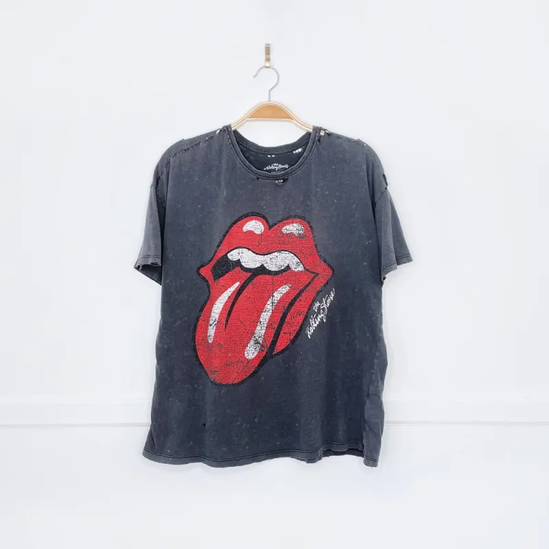 rolling stones x bravado 2022 oversized distressed tongue graphic tee sold by Good Market Thrift Store